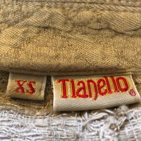 Tianello Beige Blazer With Frayed Seams Styling XS - Picture 7 of 10